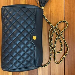 Ganson Elegant Navy Quilted Shoulder Bag